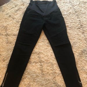 Pinkblush Maternity Black Skinny Jeans